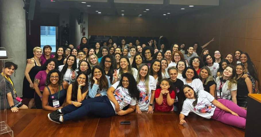 Sede do Sindpd  palco de evento do 2 aniversrio da comunidade Cantinho das QAs