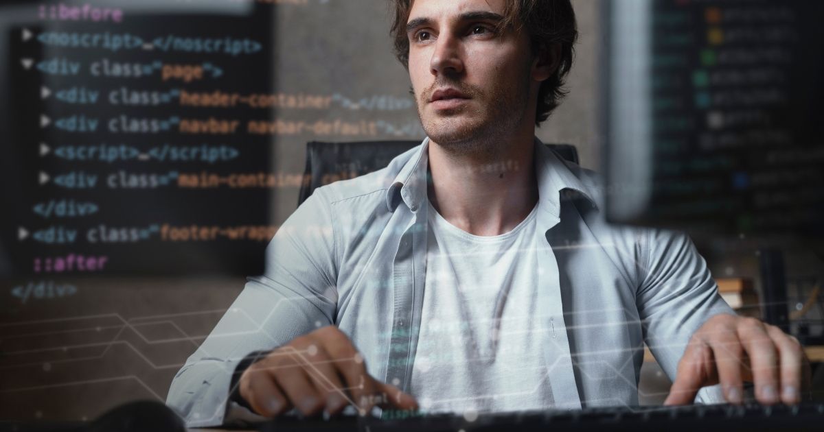 Diploma ou skill? Saiba o que o mercado de TI mais valoriza