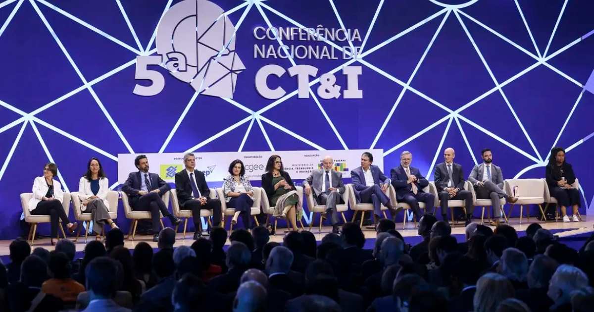 O governo federal estabeleceu um grupo de trabalho (GT) dedicado à coordenação do Plano Brasileiro de Inteligência Artificial (PBIA).
