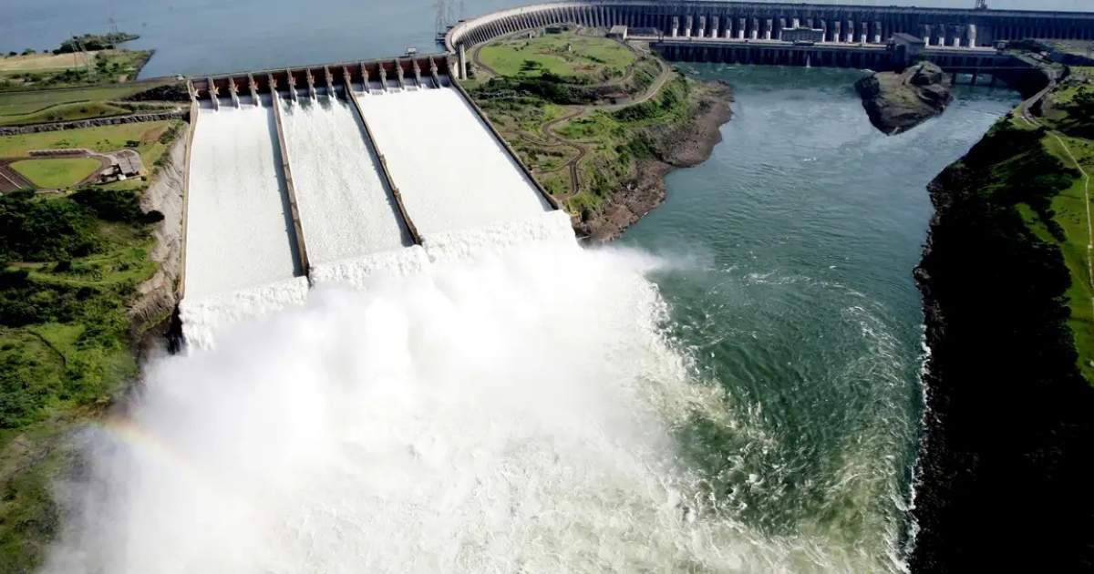 O governo federal deve divulgar em breve a Nova Política de Data Centers, com o intuito de tornar o país referência mundial no setor.