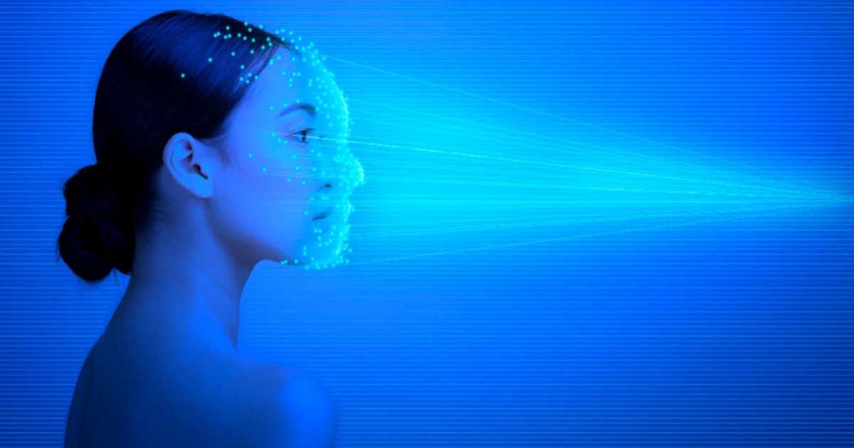 Relatório acende um alerta sobre o uso de tecnologias de reconhecimento facial por órgãos públicos no Brasil.