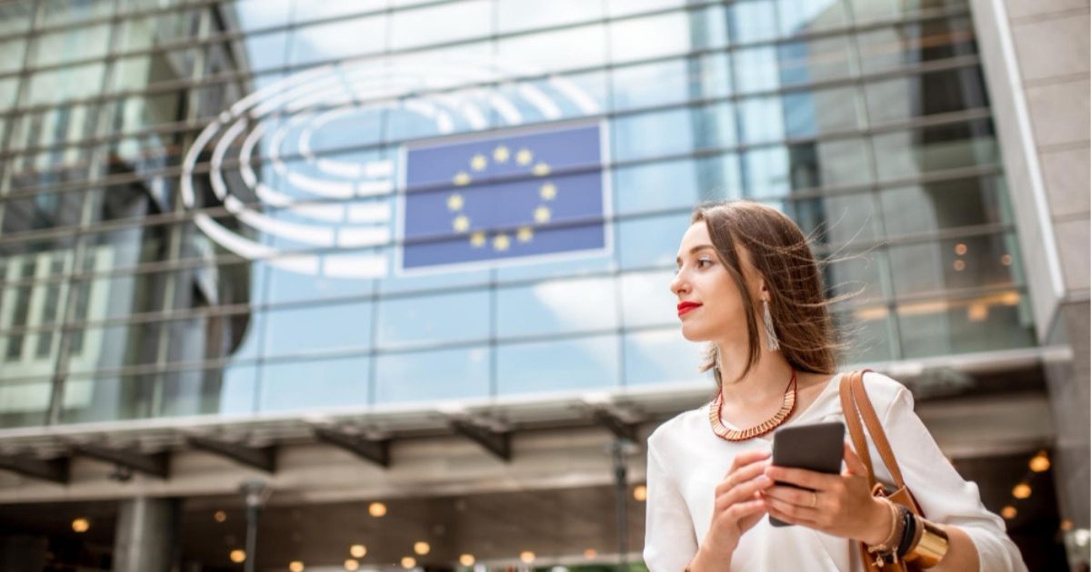 Big techs - Empresas como Google, Apple e Meta enfrentam denúncias por descumprimento de legislações de países europeus.
