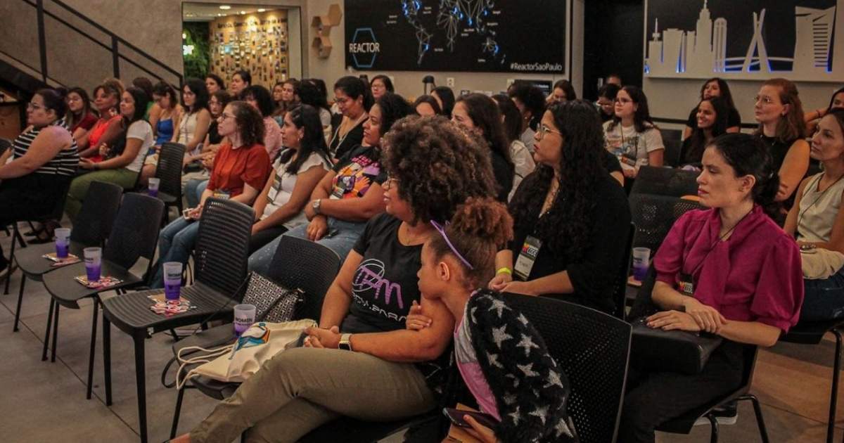 A WoMakersCode abre nesta terça-feira (17) as inscrições para o Bootcamp de Business Intelligence, programa gratuito, online e intensivo.