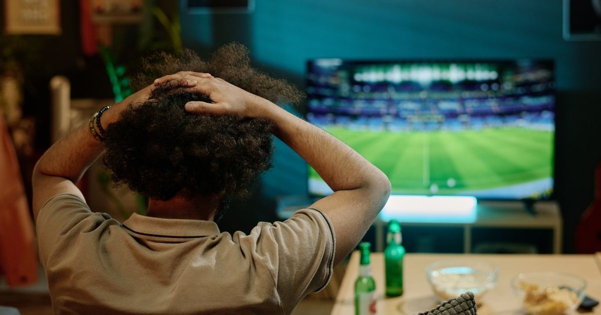Bets - De acordo com estudo, volume bilionário do setor paralelo e alerta para risco à integridade esportiva.