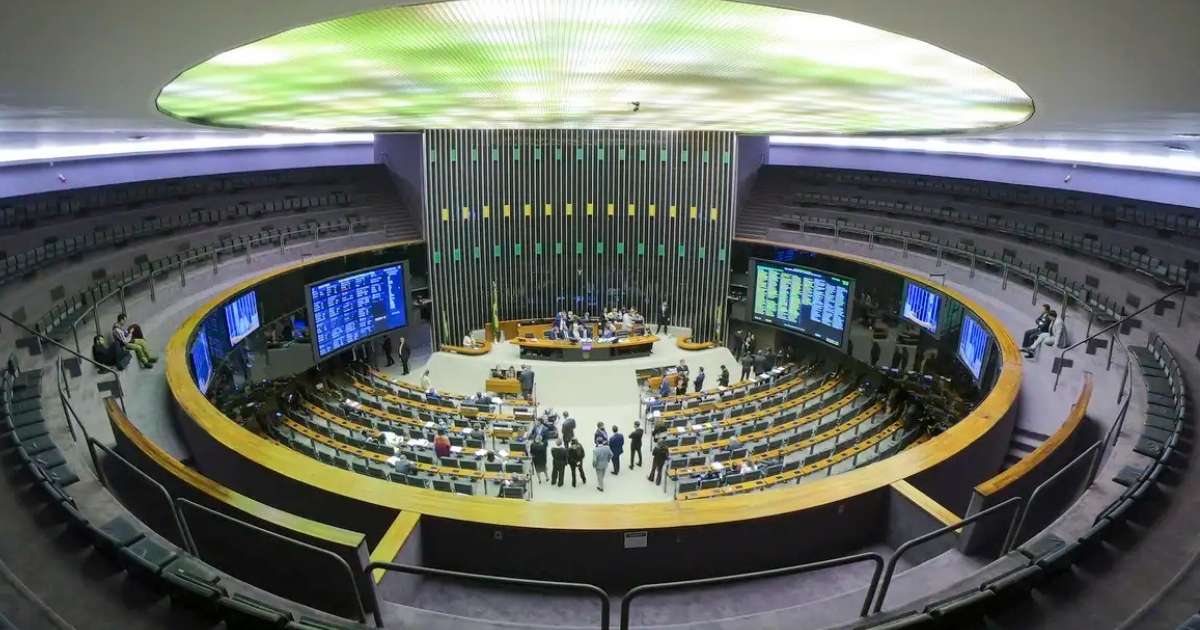 A proposta que amplia a faixa de isenção do IR para quem recebe até R$ 5.000 mensais chegará ao plenário da Câmara dos Deputados