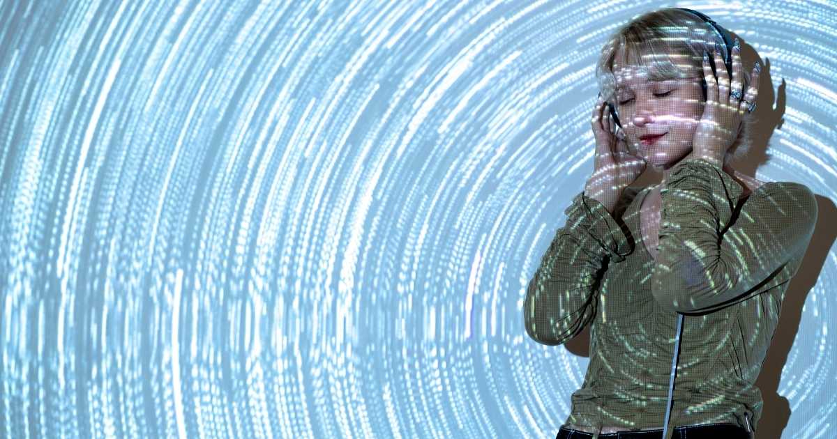O Google iniciou os testes de uma nova ferramenta de inteligência artificial chamada Opal, voltada ao conceito de “vibe-coding”.