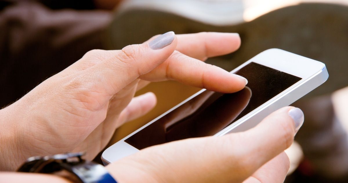 A partir desta terça-feira, 1º de julho, o WhatsApp deixará de oferecer suporte a 16 modelos de celulares mais antigos.