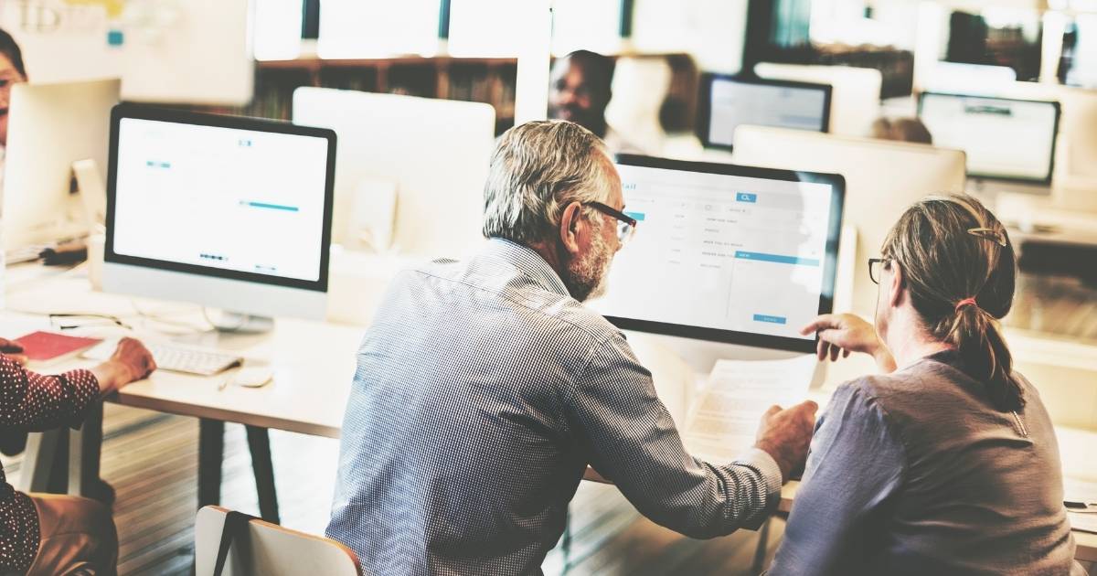 Apesar de não estar entre os segmentos mais atingidos, empresas de software brasileiras estão preocupadas com os reflexos do tarifaço dos EUA.