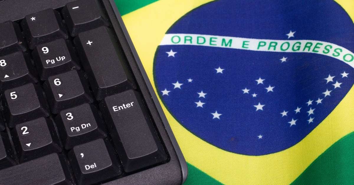 O presidente Lula sancionou o decreto que institui a Estratégia Nacional de Cibersegurança, atualizando as diretrizes para proteção no ambiente digital.