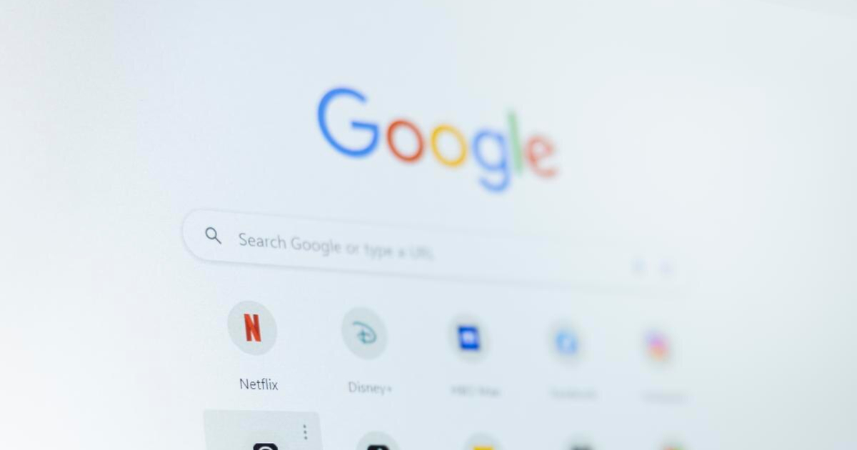 A oferta foi justificada como uma forma de se adiantar a possíveis determinações que autoridades antitruste possam impor à Alphabet.