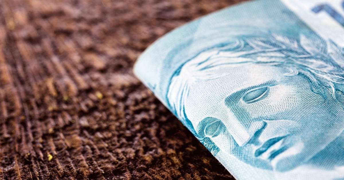 O Senado aprovou o Projeto de Lei (PL) que modifica os valores da tabela progressiva mensal do Imposto de Renda da Pessoa Física (IRPF).