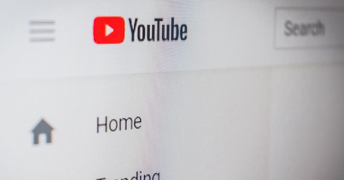 Usuários do YouTube Shorts vêm relatando mudanças visuais em seus vídeos, que passaram a apresentar aspecto semelhante a produções feitas IA.