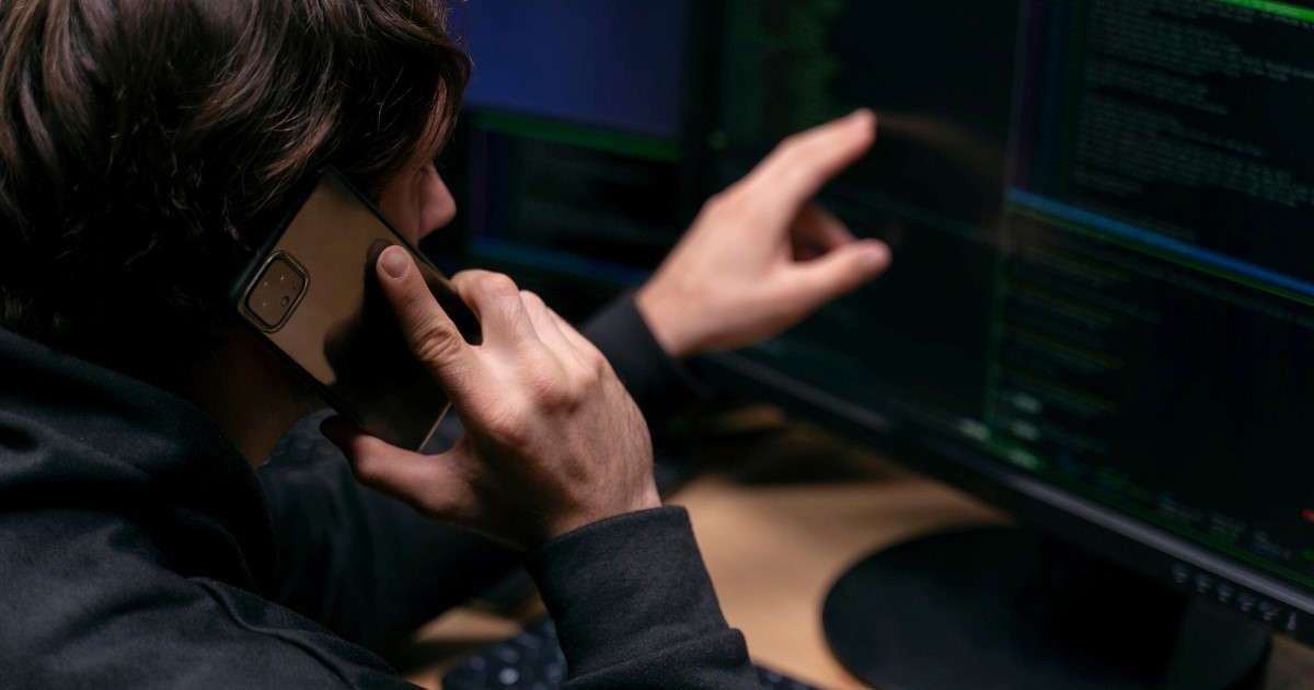 Um grupo do WhatsApp para iPhone e Mac pode ter sido alvo de uma campanha de espionagem que explorou uma falha de segurança recentemente corrigida.
