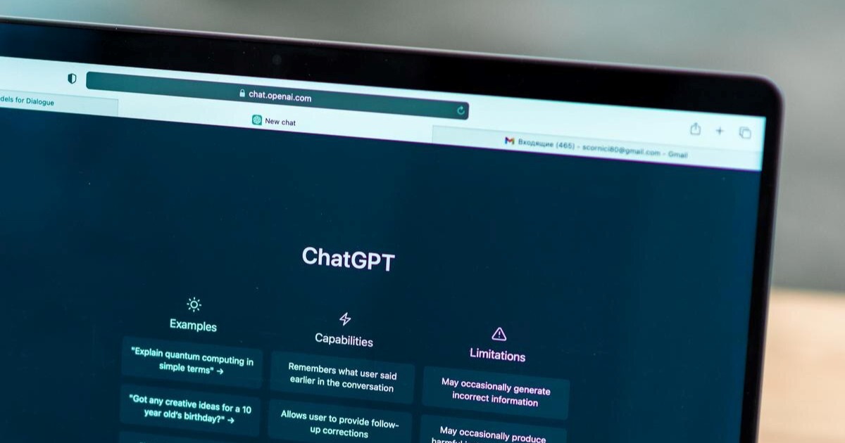 A OpenAI informou nesta terça-feira (16) que o ChatGPT passará a adotar medidas de proteção específicas para usuários menores de 18 anos.