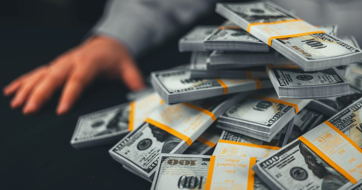 O salto ocorreu após a divulgação dos resultados trimestrais da Oracle, que superaram as expectativas do mercado e projetaram crescimento acelerado.