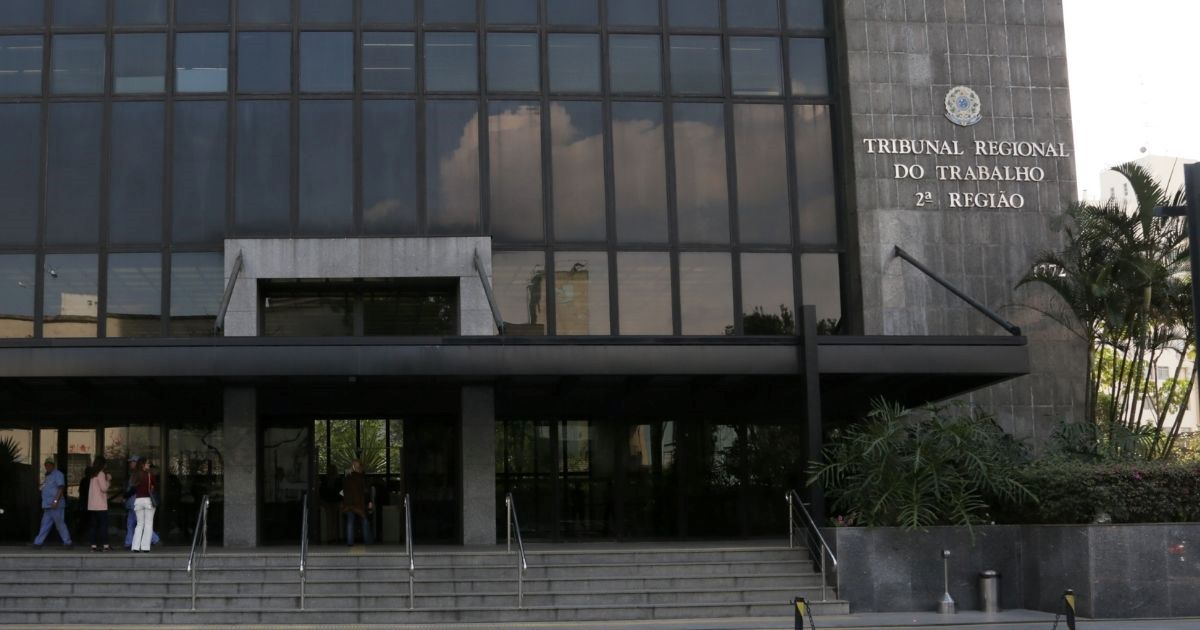 O presidente do TRT-SP, desembargador Valdir Florindo, voltou a se posicionar de forma contundente contra a pejotização.