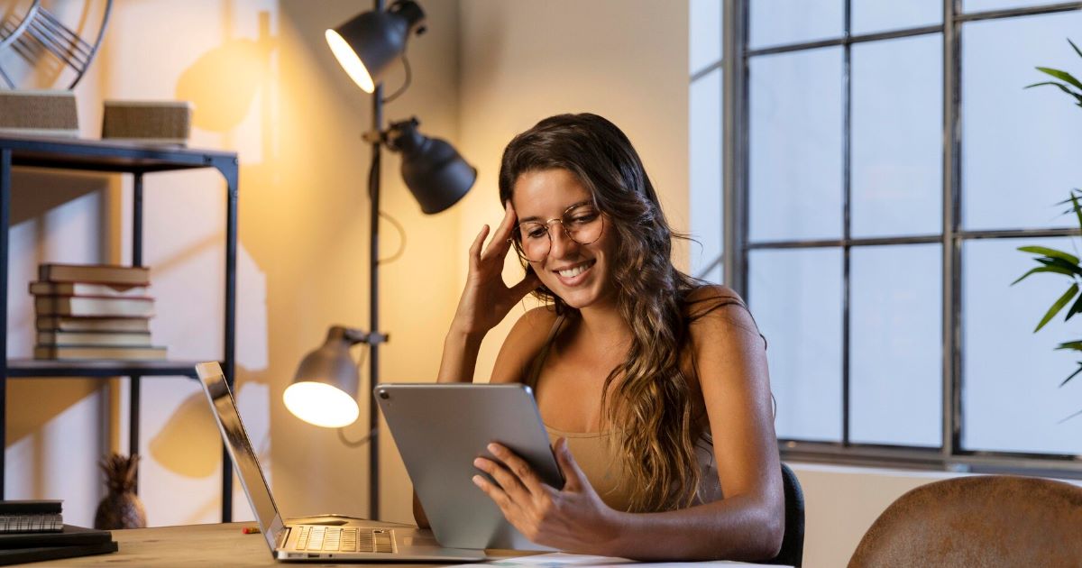 Se você sonha em trabalhar sem sair de casa, confira mais de 100 vagas de emprego remoto disponíveis em diferentes setores.