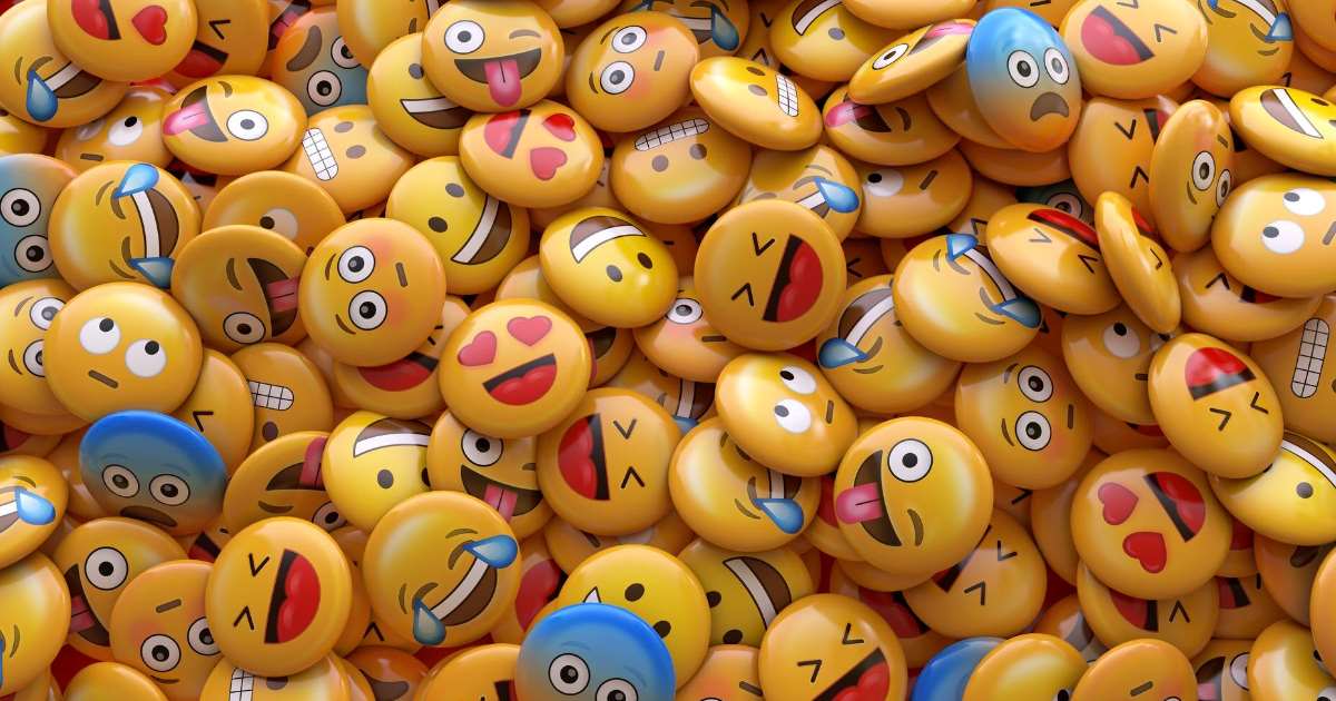 Assim como acontece com expressões do vocabulário, alguns emojis mudaram de significado ao longo do tempo e podem causar interpretações negativas.