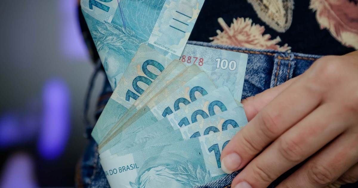 Segundo cálculos da Confirp, a economia mensal pode chegar a R$ 312,89, o que representa R$ 4.067,57 no ano, incluindo o 13º salário.