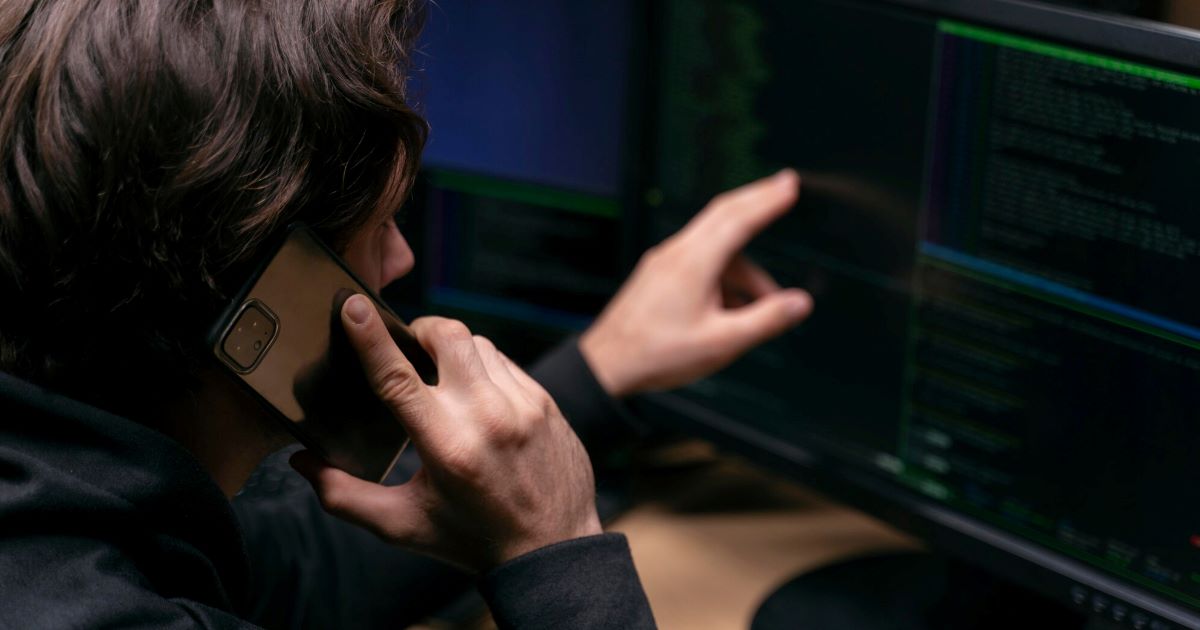 A Tenable Research revelou sete falhas críticas que colocam em risco a segurança e a privacidade dos usuários do ChatGPT.