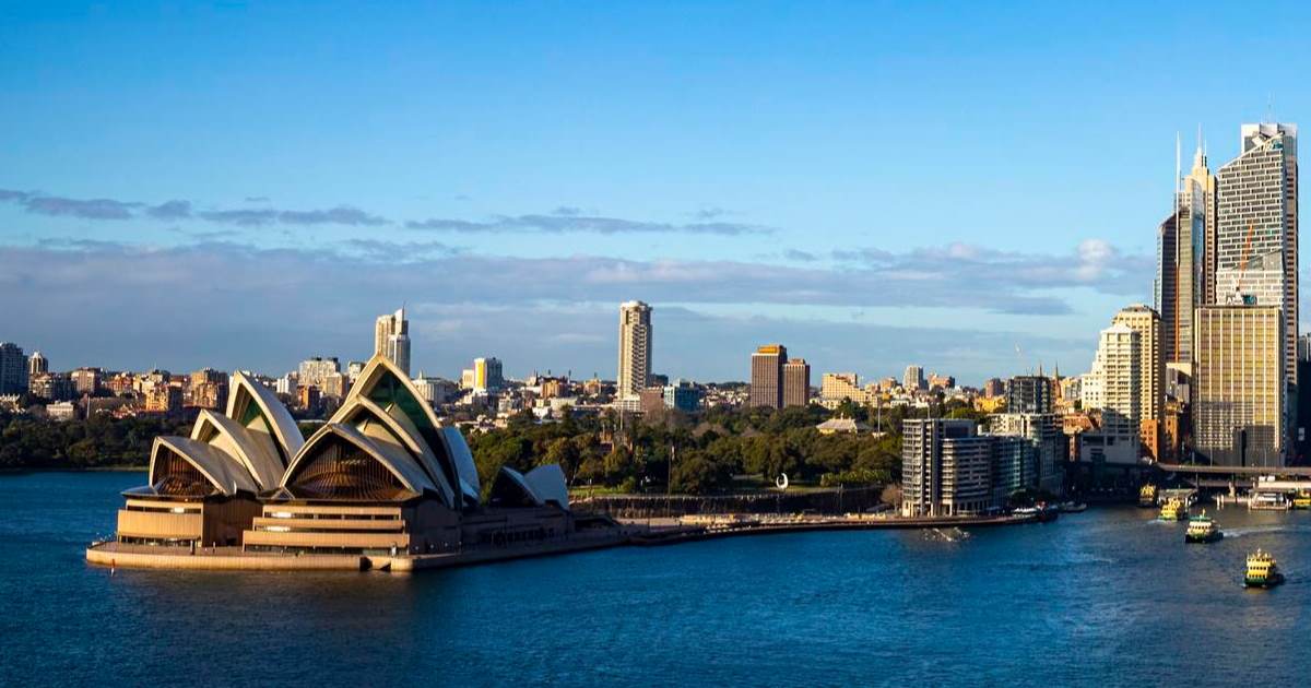 Facebook, Instagram, TikTok, YouTube, Snapchat, Threads, X, Reddit, Kick e Twitch poderão receber multas de até R$ 175 milhões.