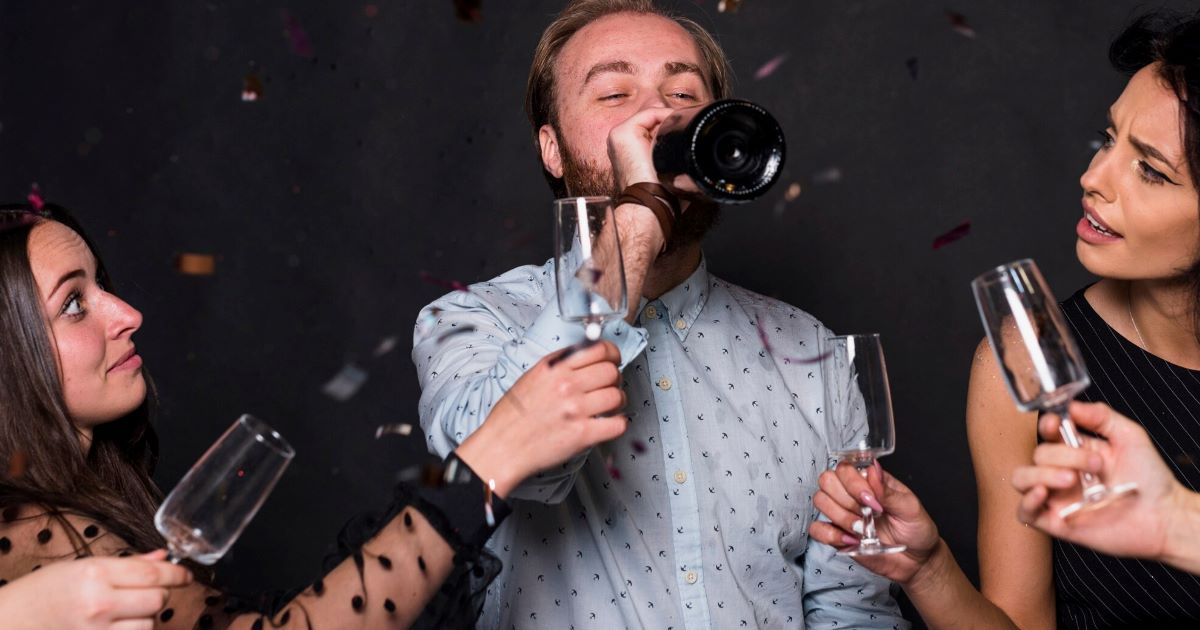 Segundo especialistas em carreira e gestão, a chave está em entender que o clima é descontraído, mas continua sendo um ambiente de trabalho.