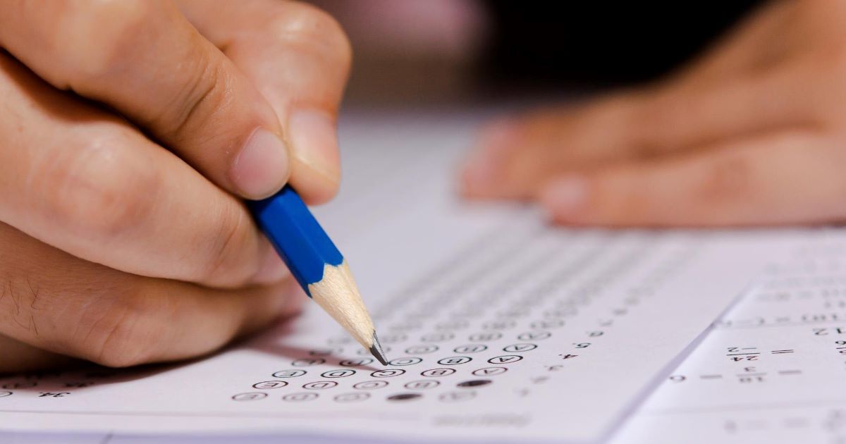 Candidatos já podem consultar, nos editais, todas as informações sobre número de vagas por localidade, requisitos e formato das provas.