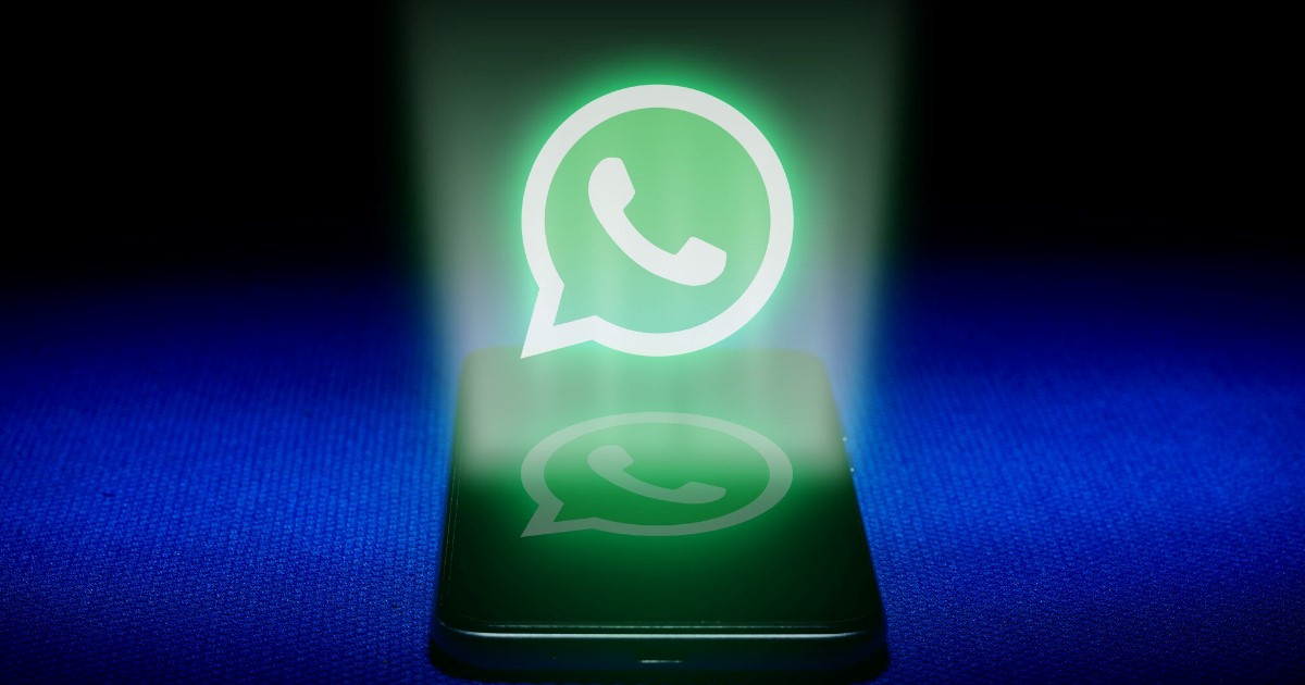 A Meta corre o risco de sofrer uma proibição da UE sobre a implementação de políticas relacionadas ao uso de IA no WhatsApp.