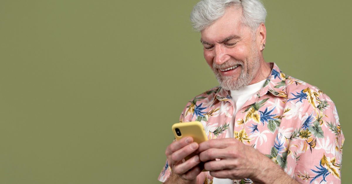 Pesquisa aponta que a internet passou a se organizar em ambientes separados por faixa etária, em que diferentes gerações quase não se cruzam.