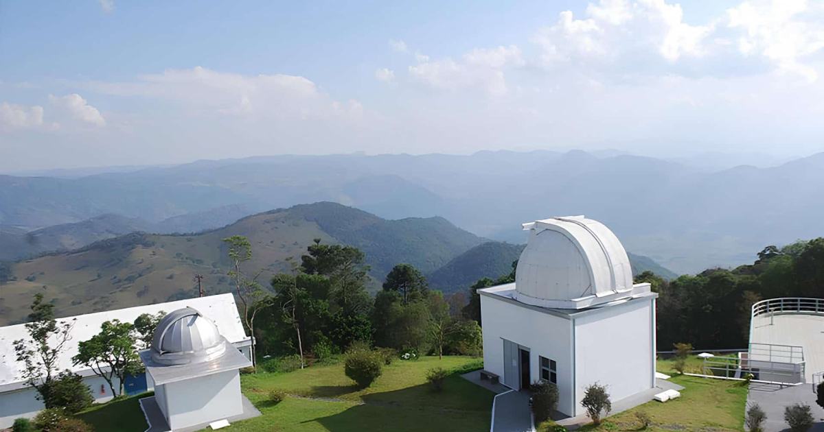 O Observatório do Pico dos Dias abriga o maior telescópio em operação no Brasil e teve papel fundamental na consolidação da astronomia nacional.