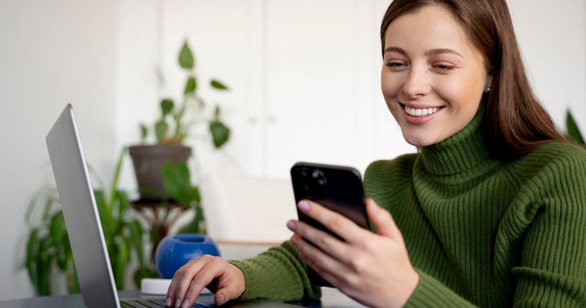 WhatsApp - Função em desenvolvimento promete reduzir diferenças entre a versão Web, o aplicativo móvel e o desktop.