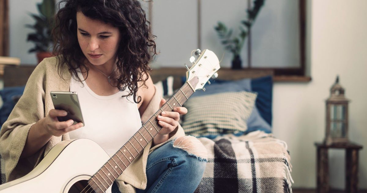 Relatório da UNESCO estima grandes perdas no faturamento dos profissionais da música e do audiovisual nos próximos anos.