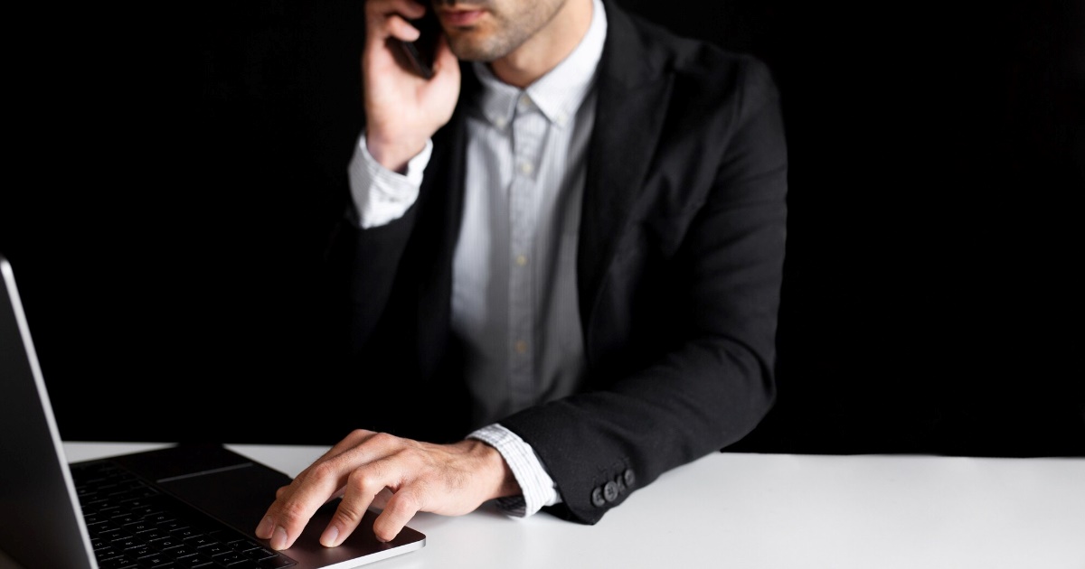 O STJ emitiu um alerta público detalhando a operação de um novo tipo de golpe que utiliza o WhatsApp para ludibriar cidadãos.