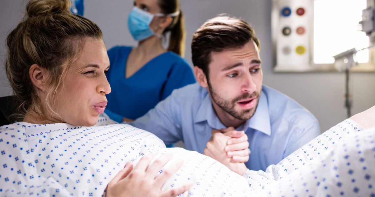 Ferramentas automatizadas analisaram dados de mais de mil gestantes e obtiveram resultados comparáveis aos de pesquisadores experientes.