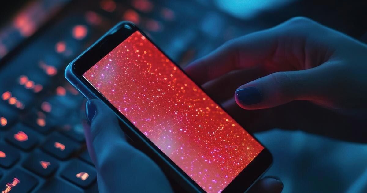 Um spyware que imita aplicativos populares do Android já comprometeu ao menos 45 mil dispositivos em 143 países.