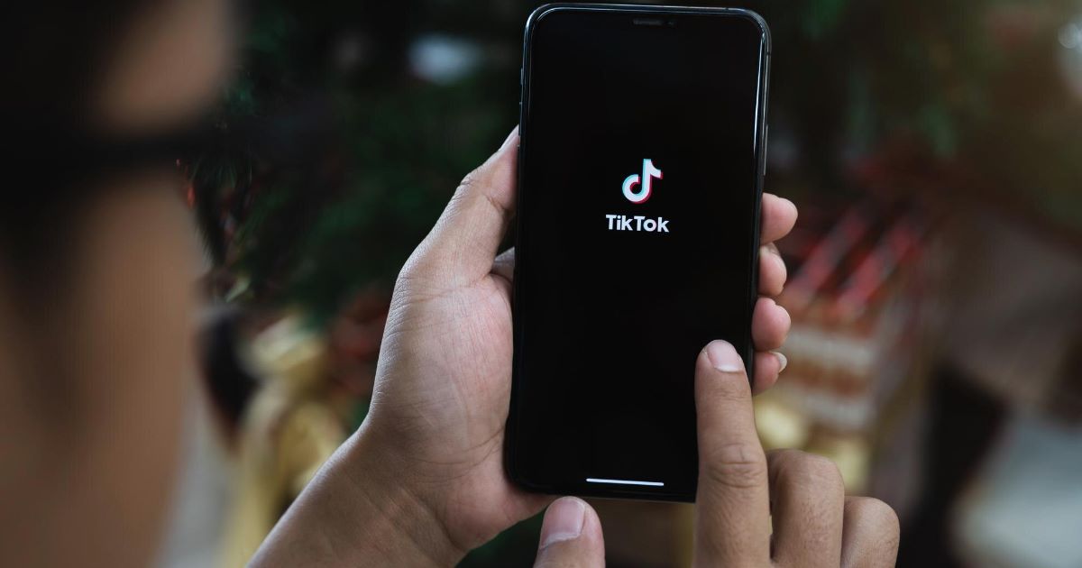 Ferramenta de rastreio teria sido aprimorada para capturar informações de saúde e comportamento de não usuários em sites terceiros.