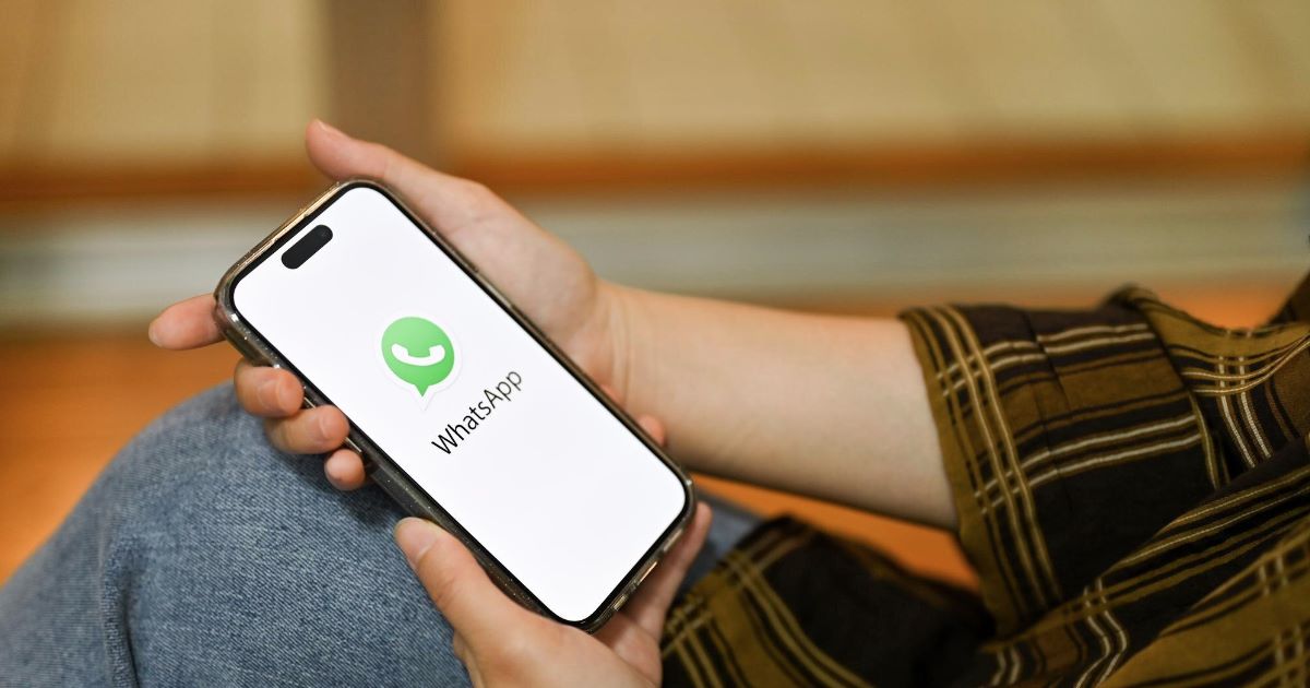 Entre os métodos de invasão identificados estão o roubo de códigos de verificação e o uso de softwares espiões.