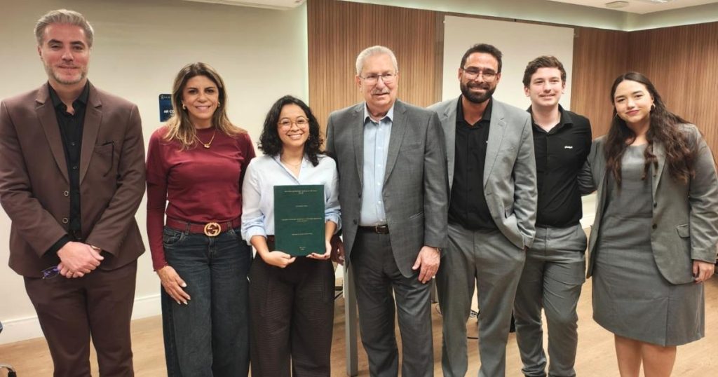 Advogada do Sindpd se torna Mestre em Direito Constitucional pela PUC-SP com trabalho sobre custeio das entidades sindicais